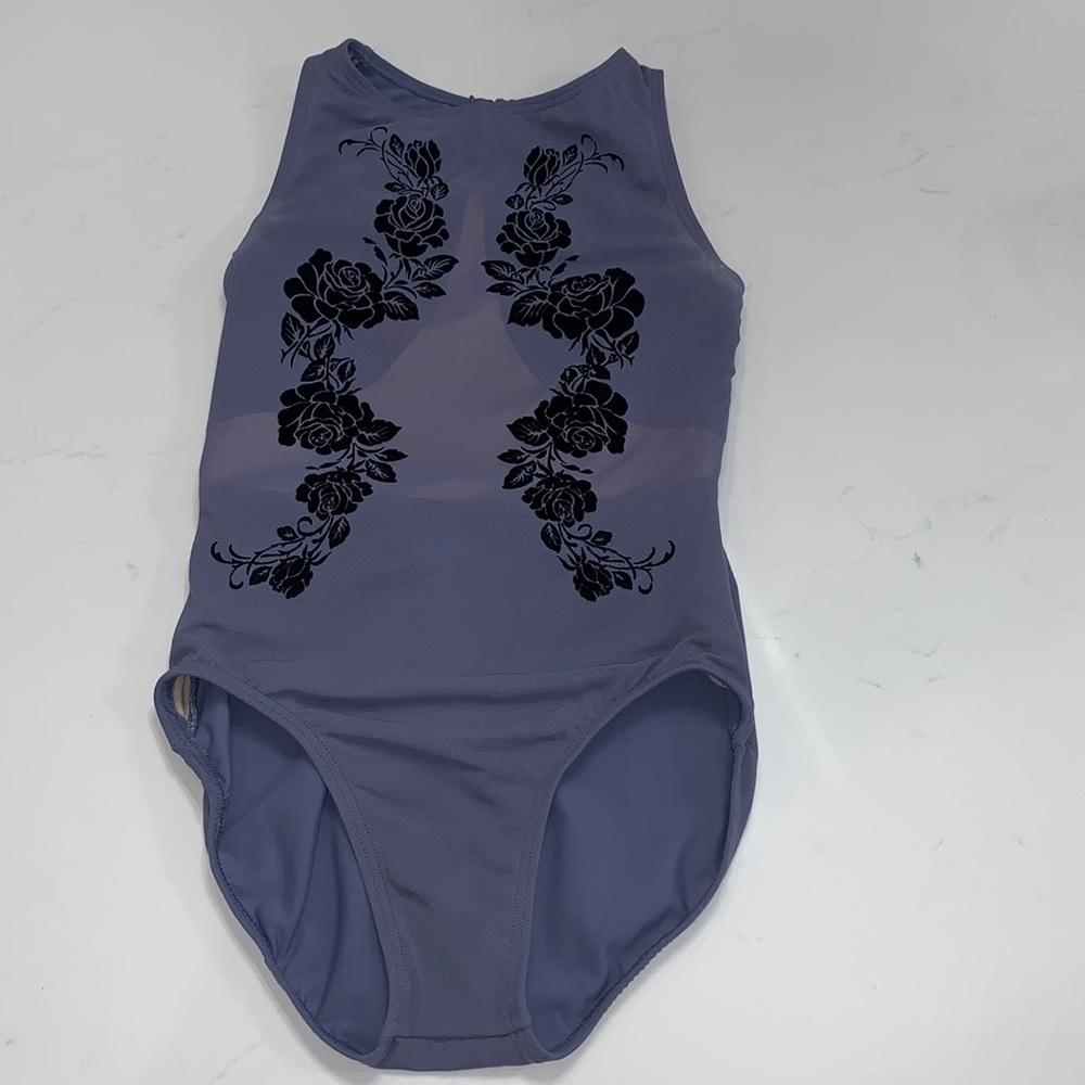 Balera Leo with velvet embellishment.